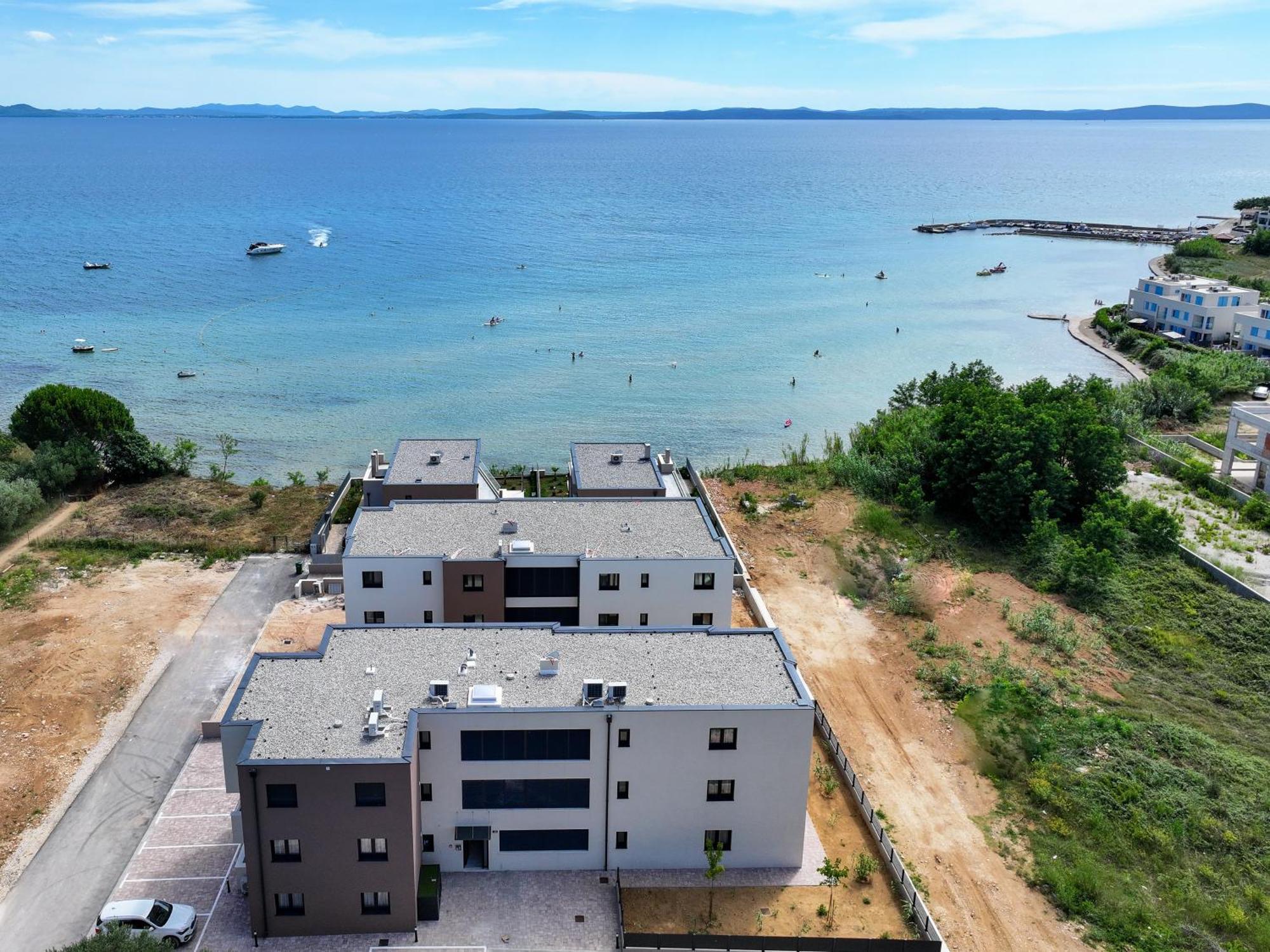 Deluxe Apartments Privlaka On The Sand Buitenkant foto